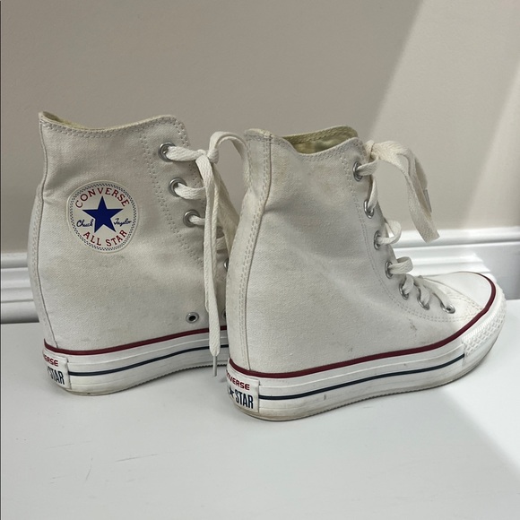 Converse Women's Classic White High-Tops built in wedges heels size 7.5 - Picture 1 of 6